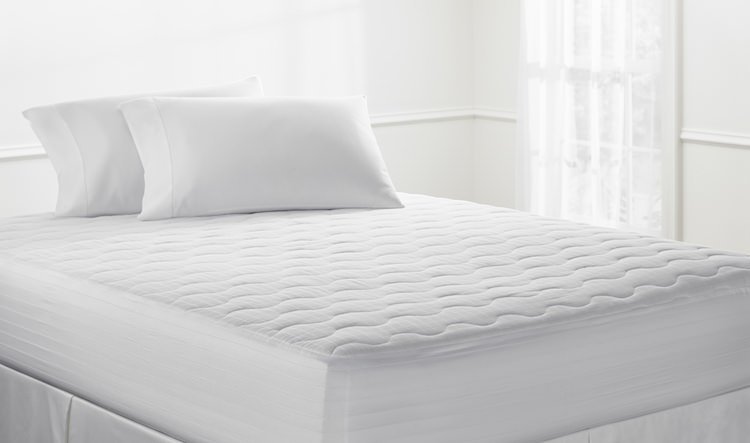 hotel collection 500 thread count mattress pad queen